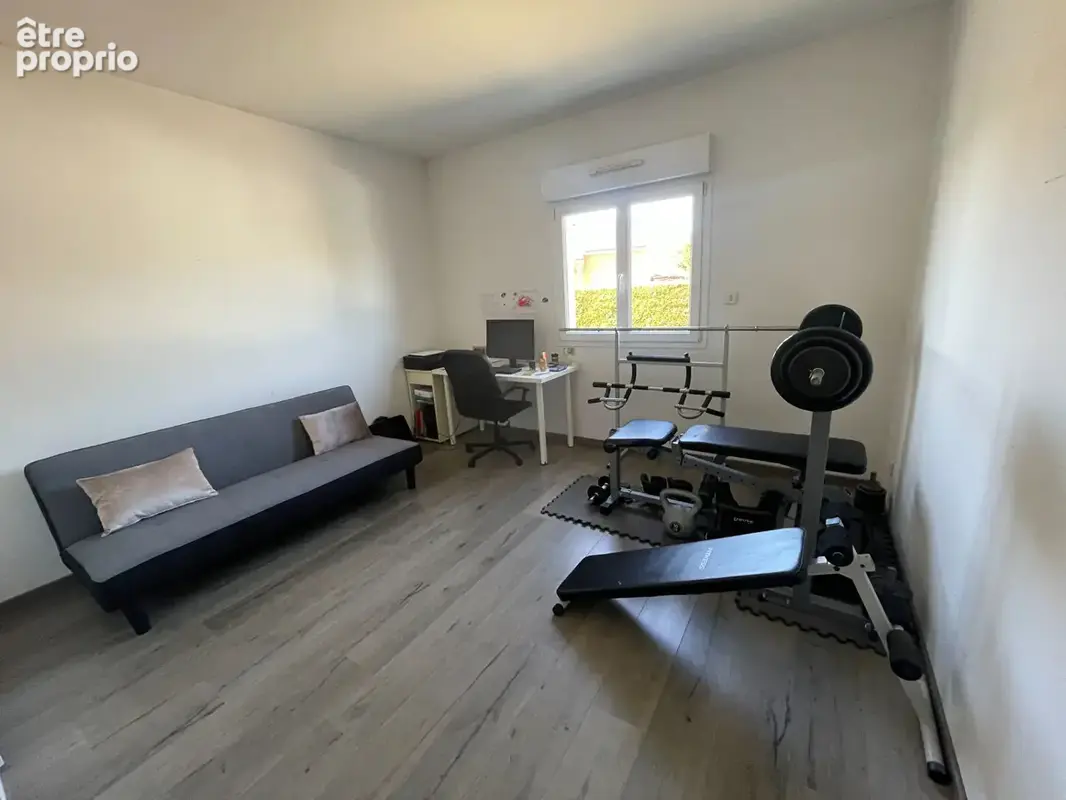 Maison individuelle 155 m² - 4 chambres - Jardin - Garage - photo 9