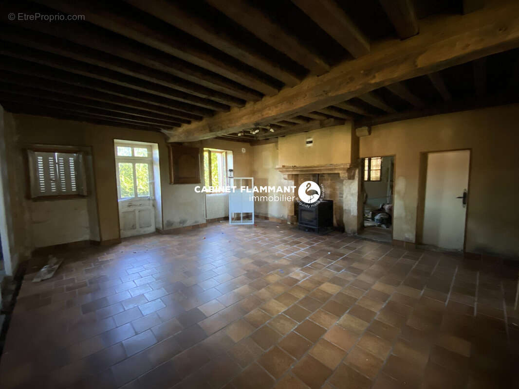 Maison à ETORMAY
