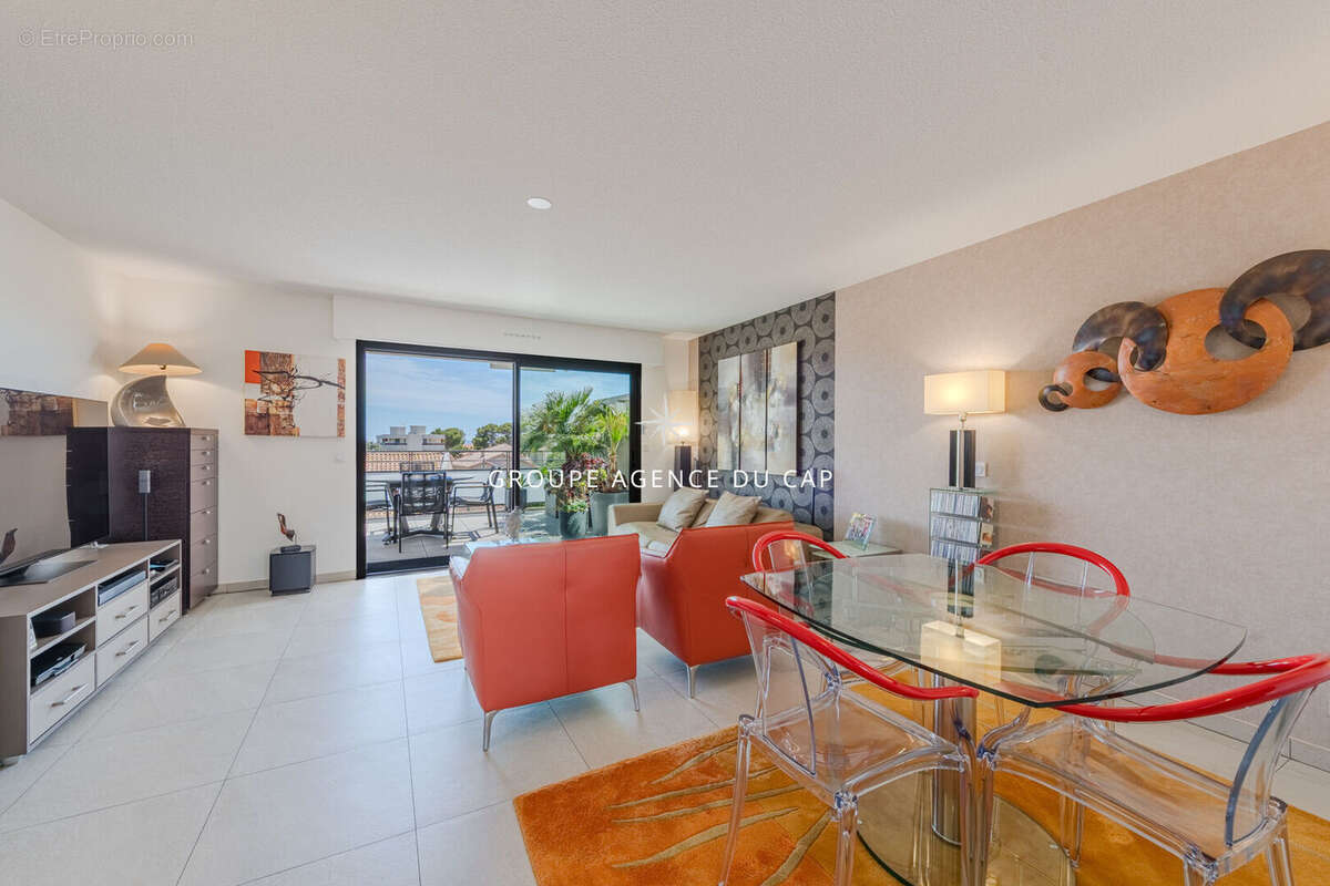 Appartement à SAINT-RAPHAEL