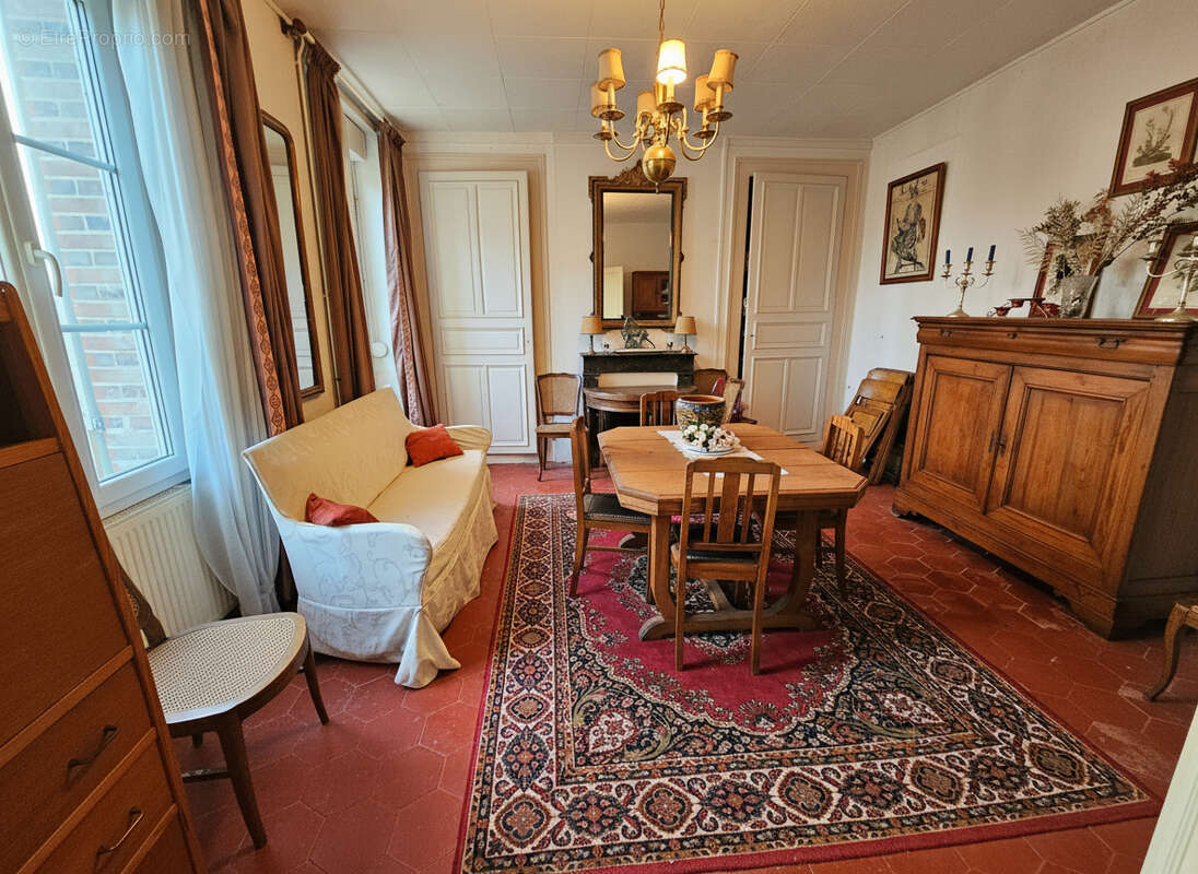 Maison à CONFLANS-SUR-SEINE