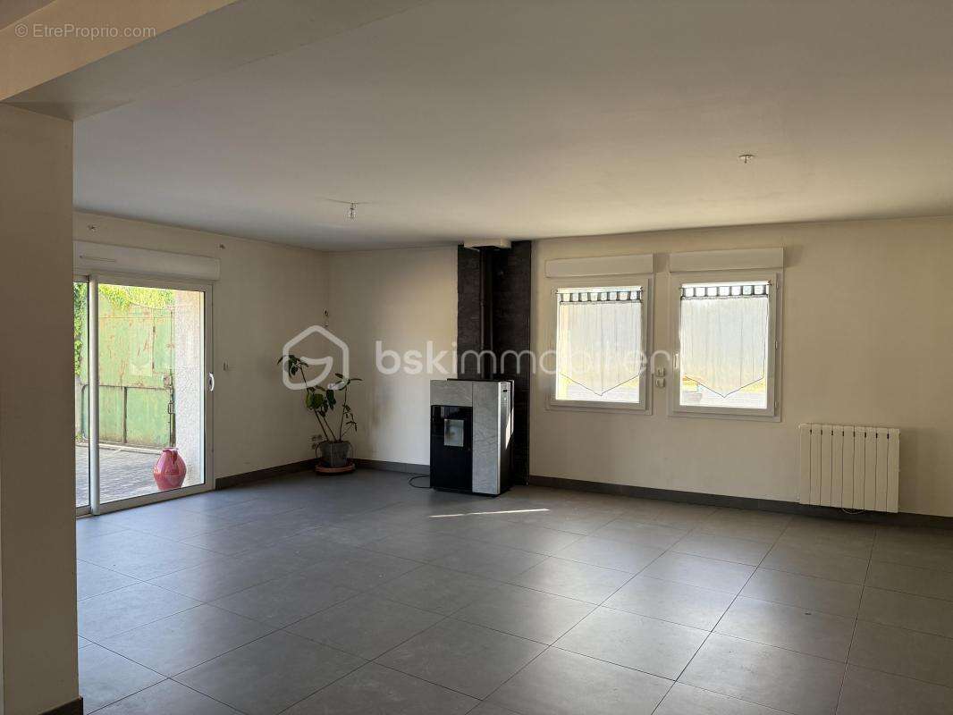 Maison à LA MEMBROLLE-SUR-CHOISILLE