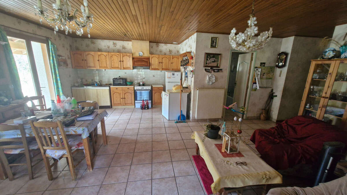 Maison Yssingeaux 4 pièces 115m² - photo 8