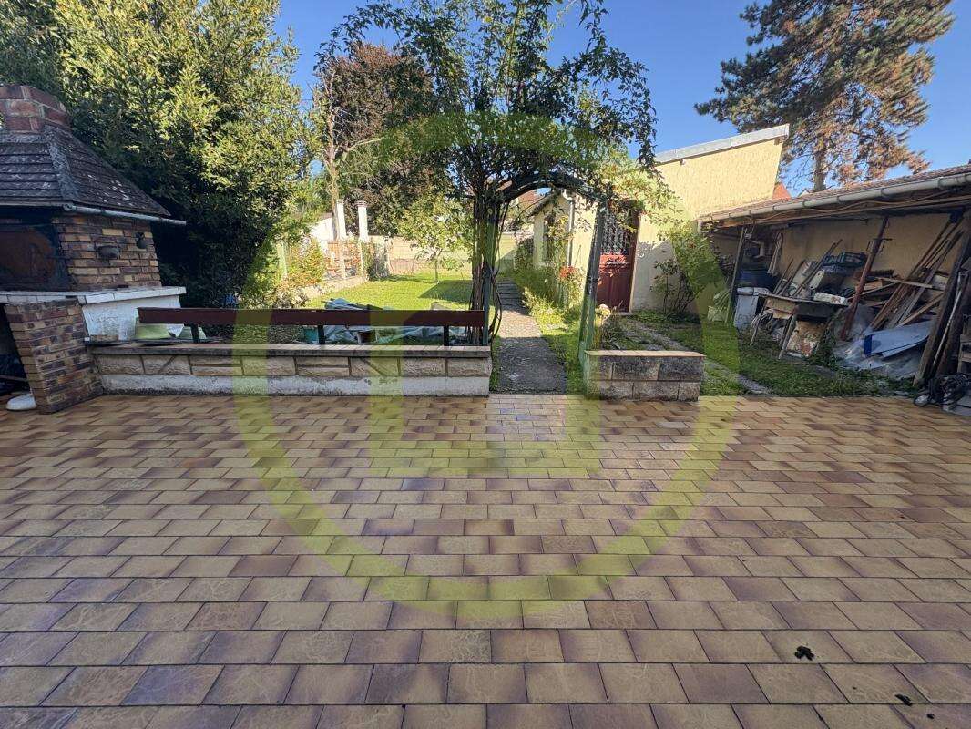 Maison à PONTAULT-COMBAULT