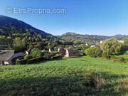 Terrain à MARCILLAC-VALLON