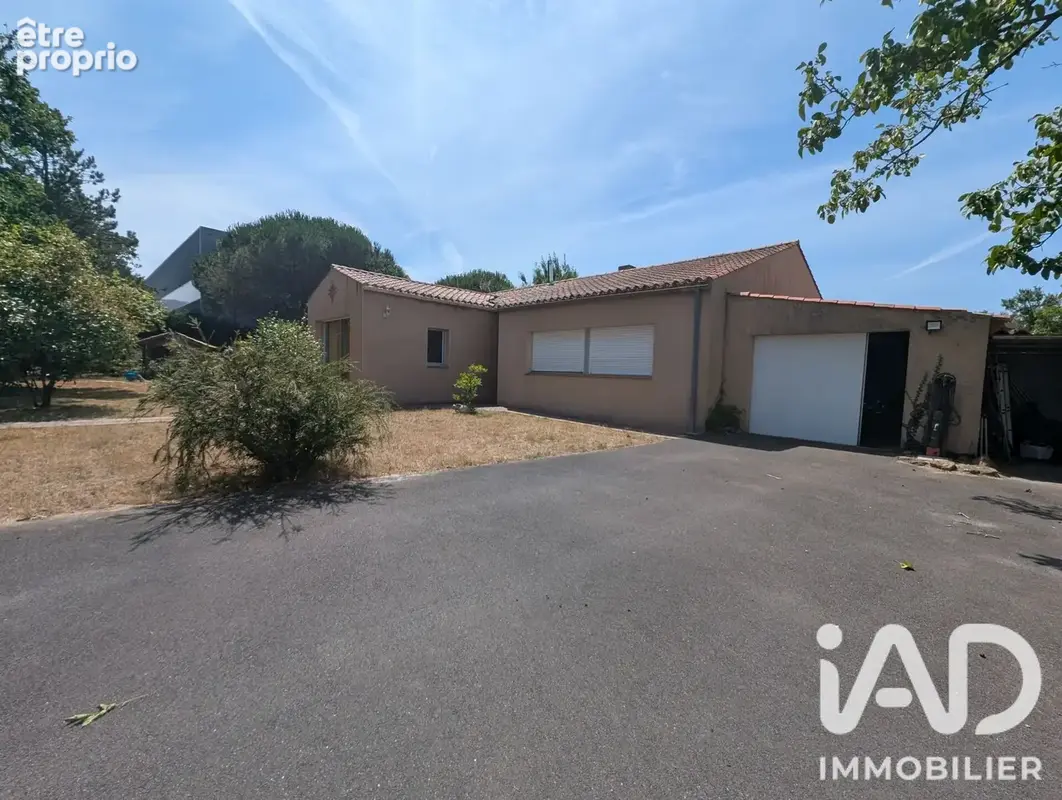 Photo 1 - Maison à CHALLANS