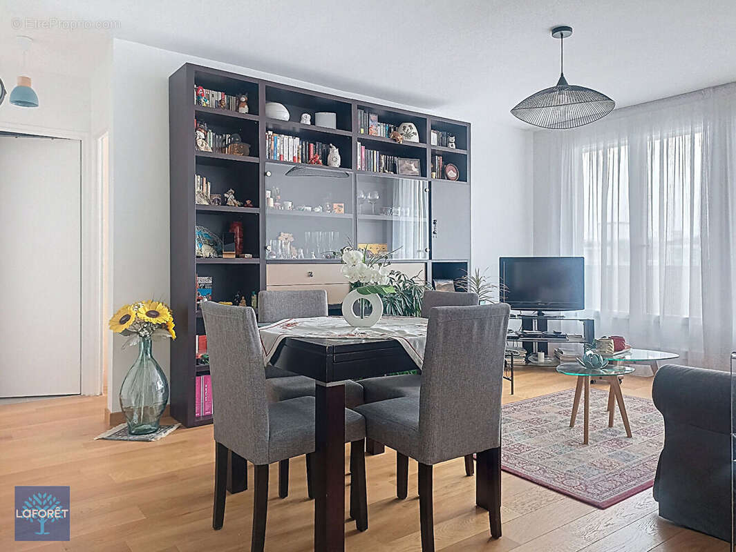 Appartement à NEUILLY-SUR-MARNE