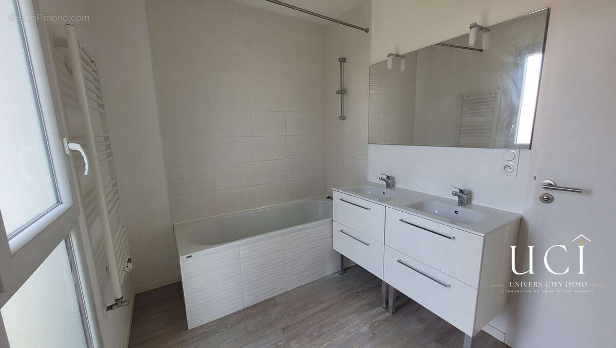 Maison 84 m² à Reze  - photo 8