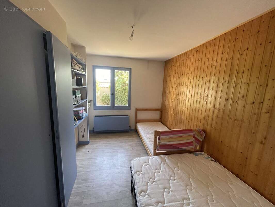 Maison 111 m² à Romans-Sur-Isere  - photo 8