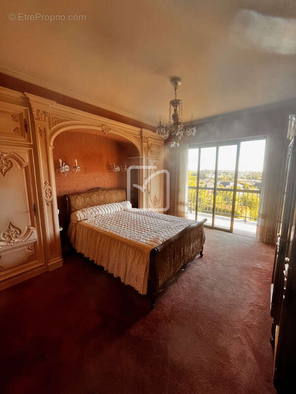 Maison à OBJAT