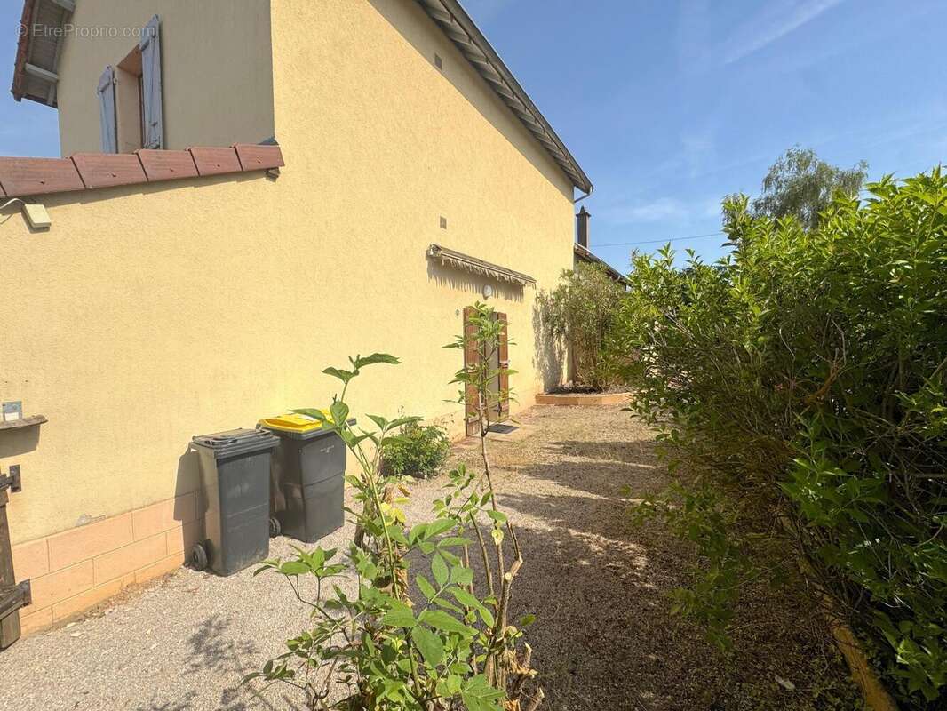 Photo 2 - Maison à SAGY