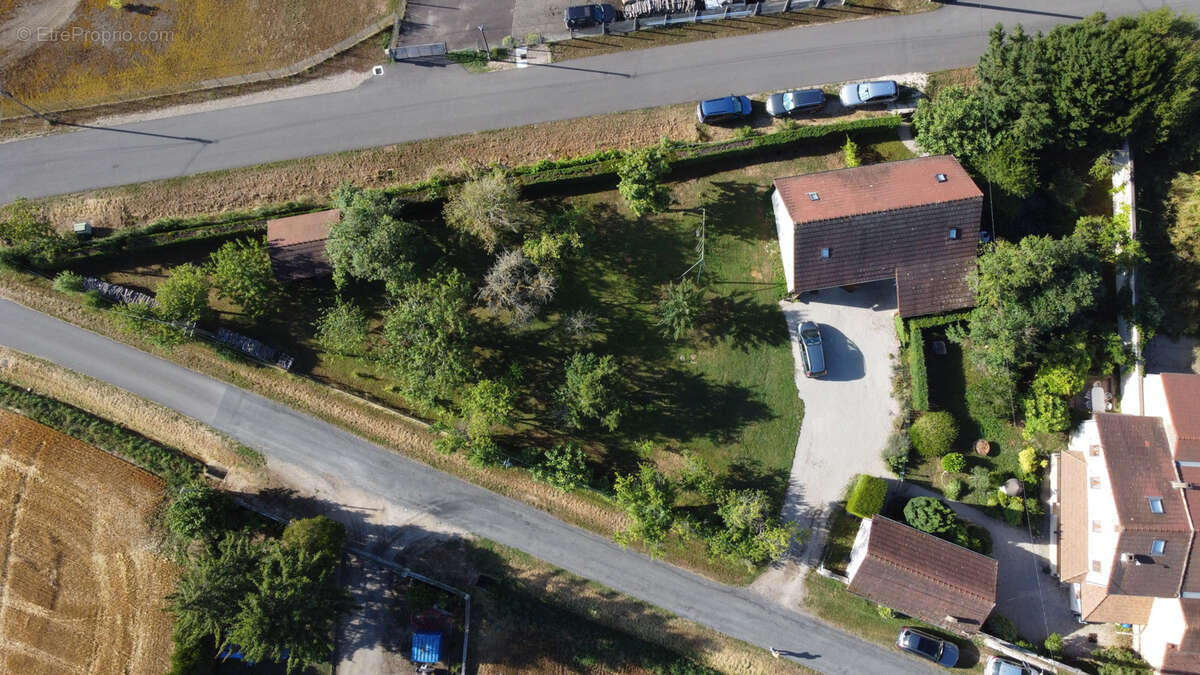 Maison à SENNECEY-LE-GRAND