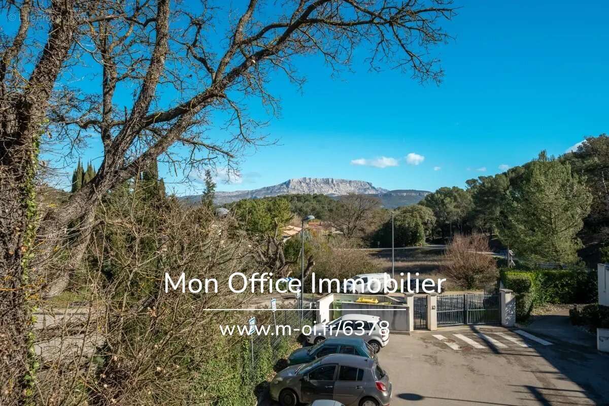 Appartement à MEYREUIL