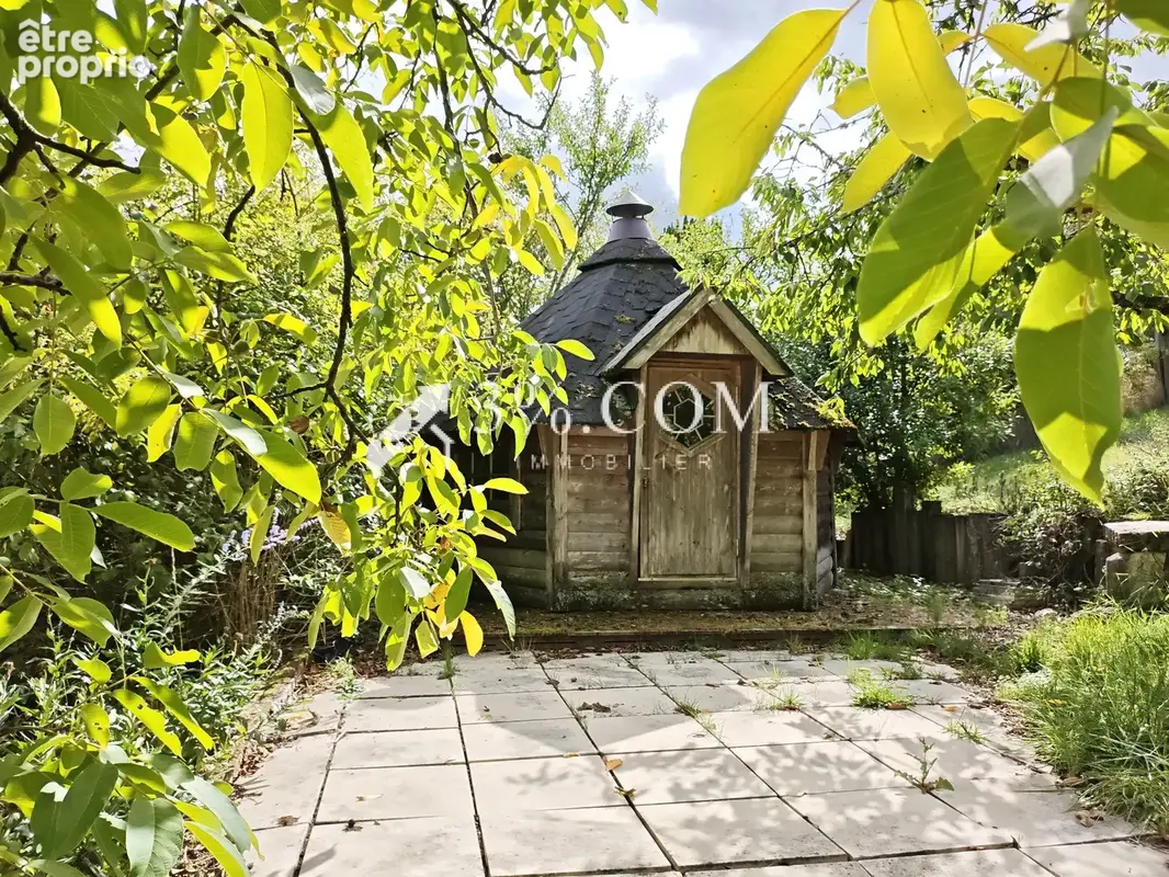 Maison de 208 m2, 3 chambres, cuisine, dépendance, jardin arboré de 1 248 m2 à Bulligny - photo 6