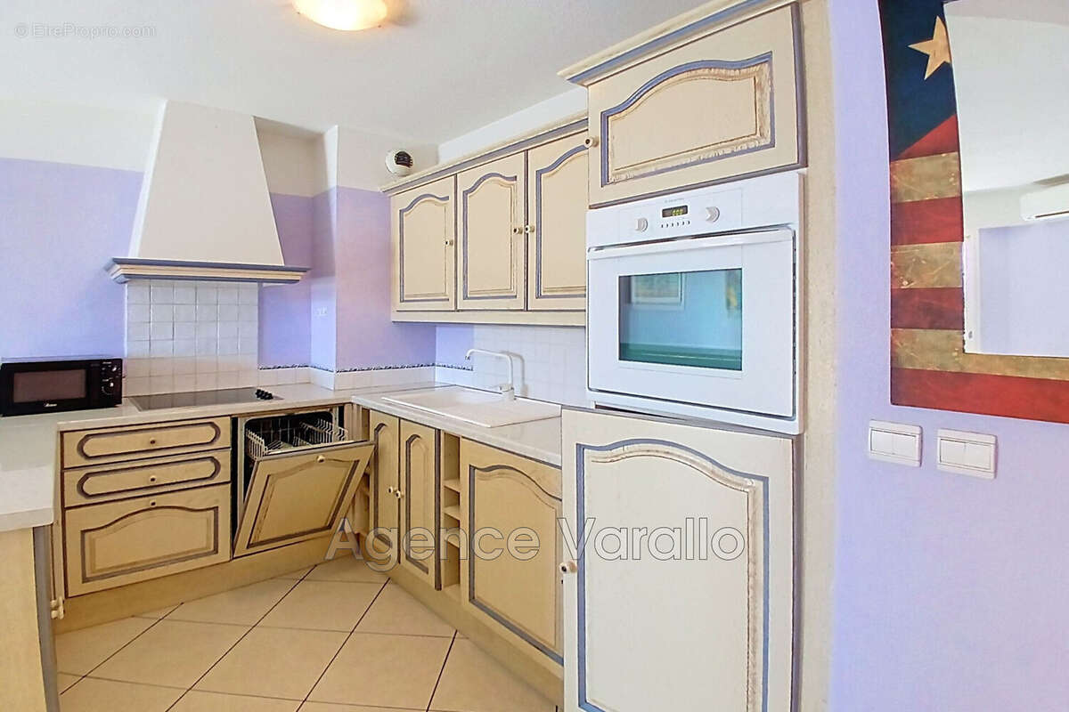 Appartement 42 m² à Antibes  - photo 6