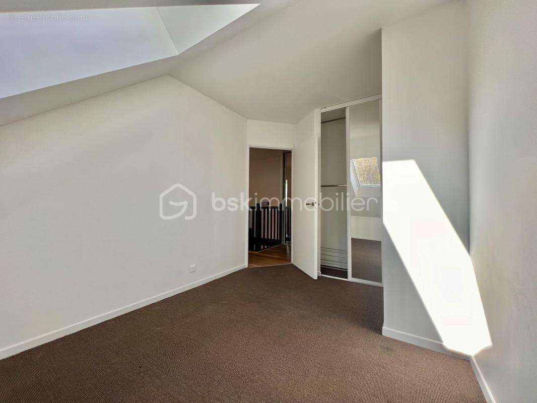 Appartement à BOUGIVAL