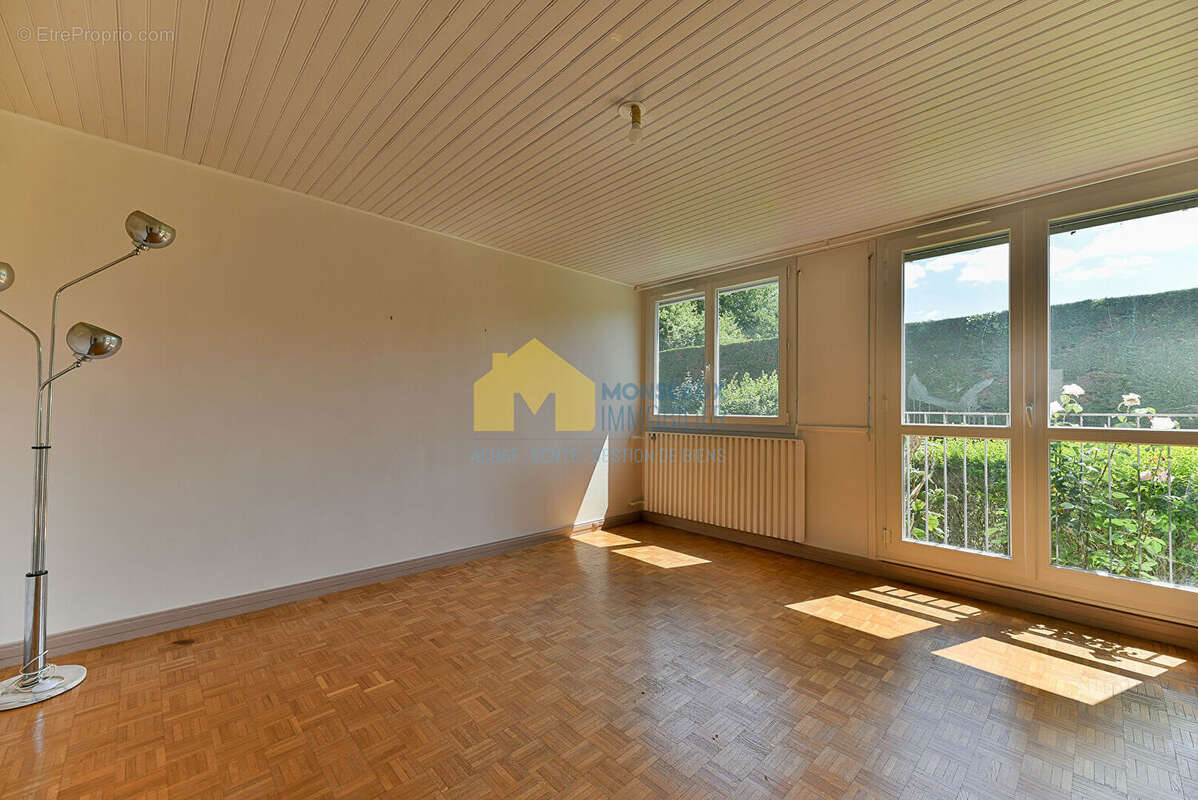 Appartement à MORSANG-SUR-ORGE