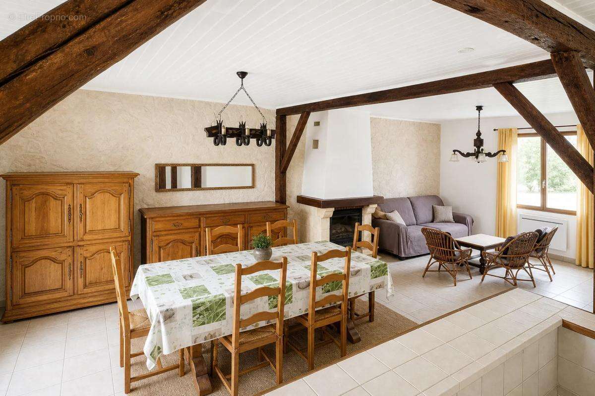 Maison à MOREE