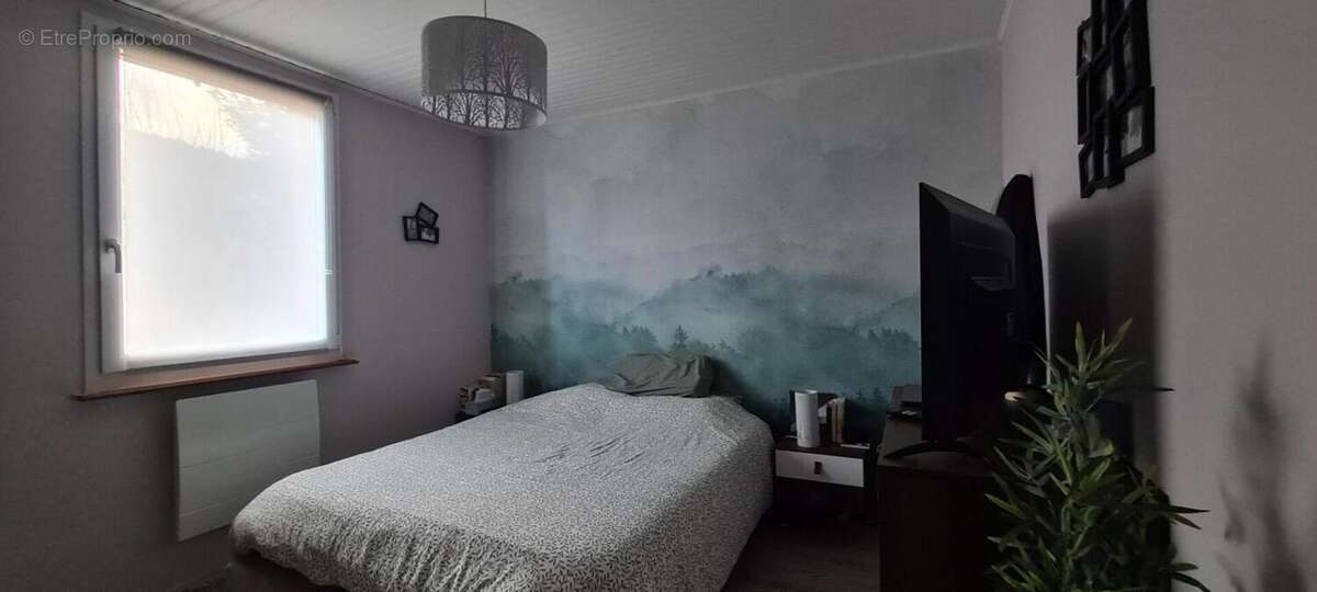 Maison à EVETTE-SALBERT