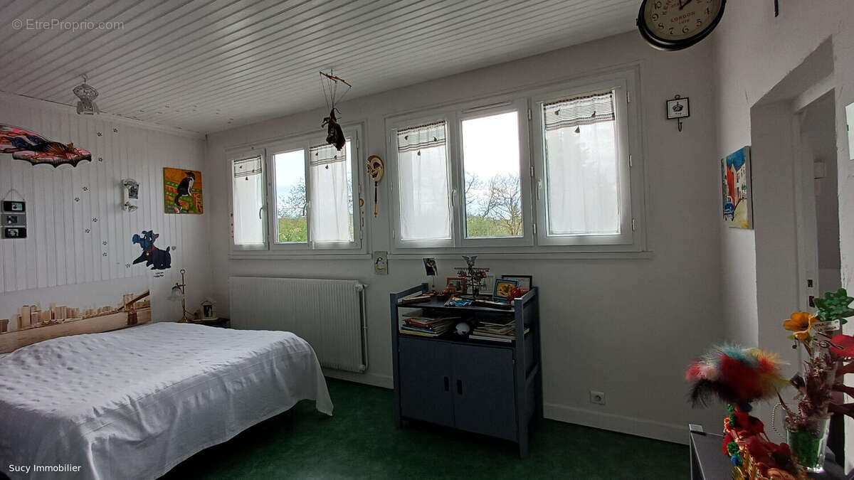 Maison à PONTAULT-COMBAULT