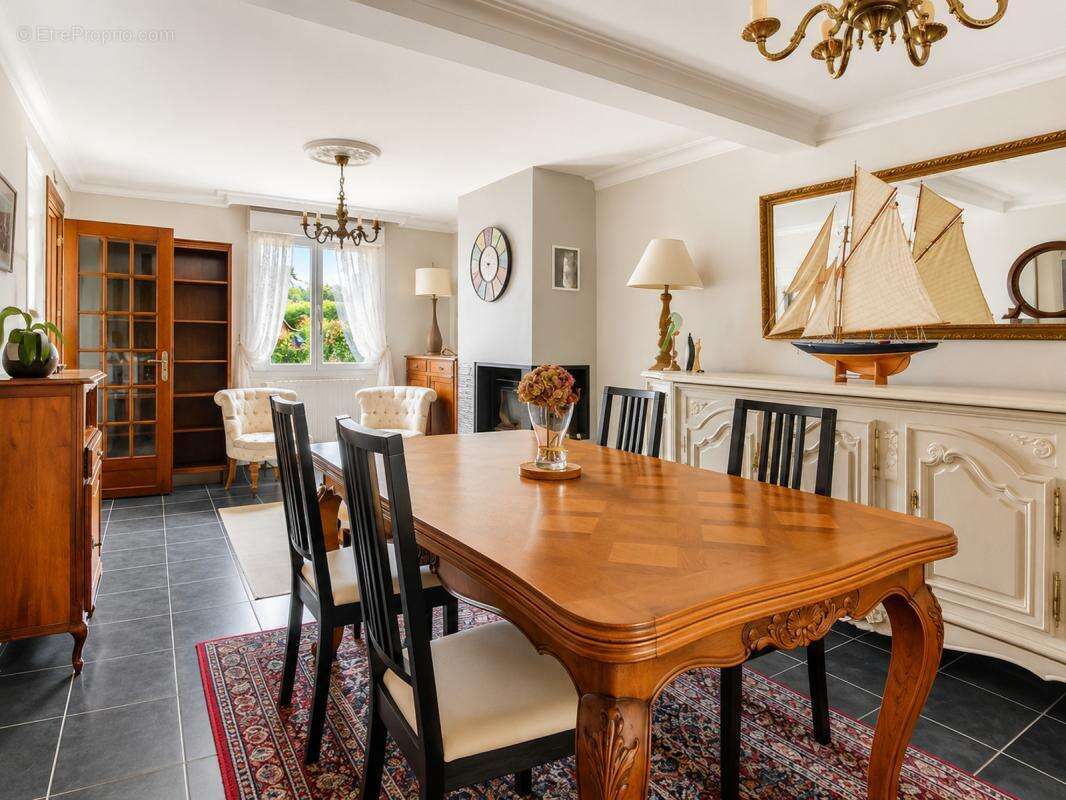 Maison familiale au Relecq-Kerhuon sur sous-sol complet - photo 6