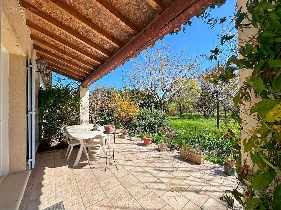 Maison à MOLLEGES