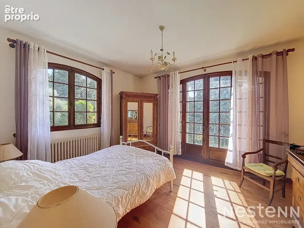 A Vendre Maison de 224 m² avec parc d'un hectare, dépendances et piscine à 10 minutes de Condom - photo 7
