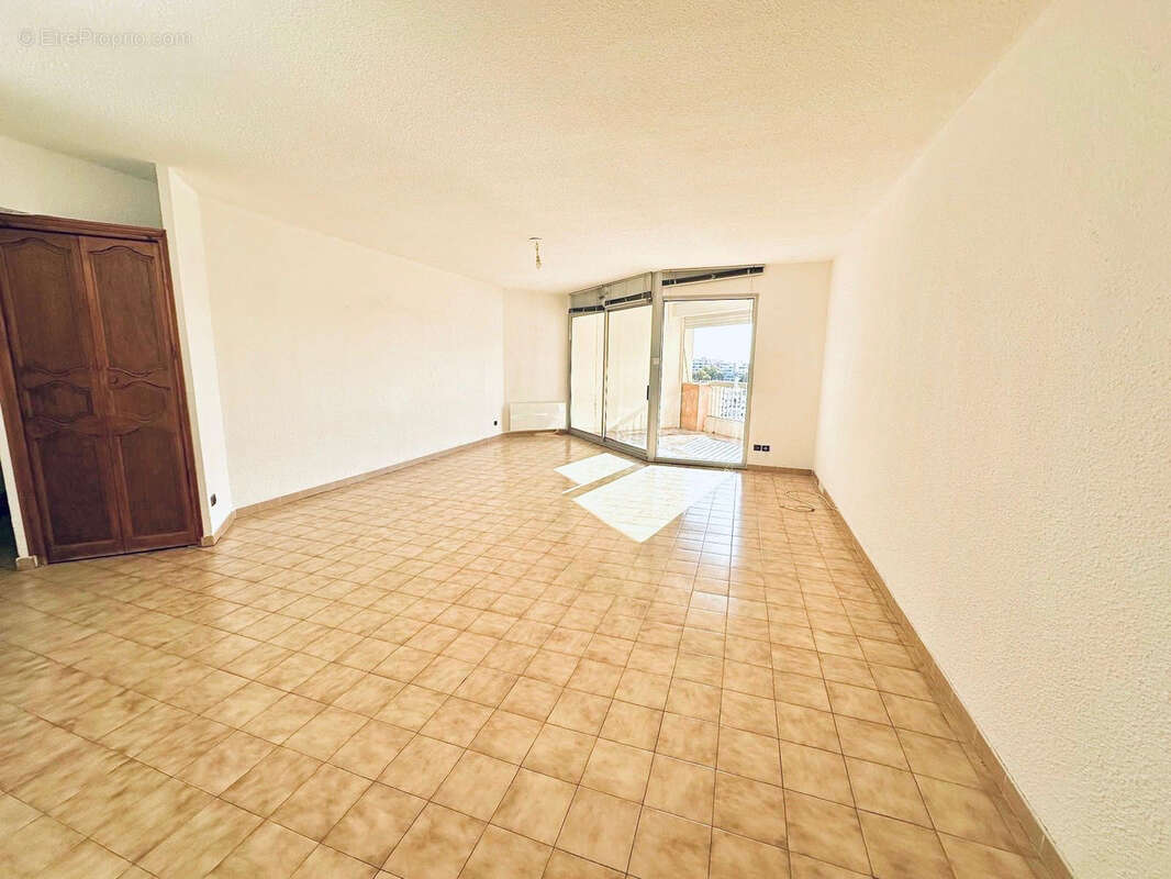 Appartement à CANDILLARGUES