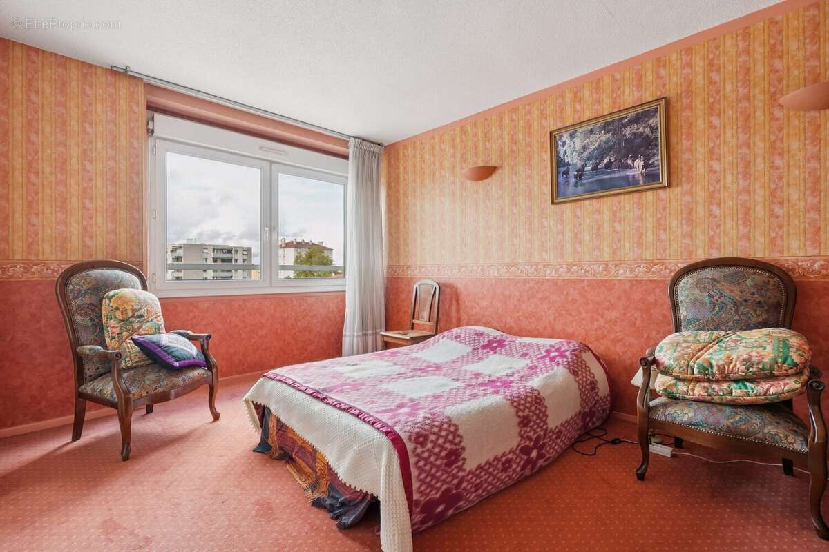 Appartement à CALUIRE-ET-CUIRE