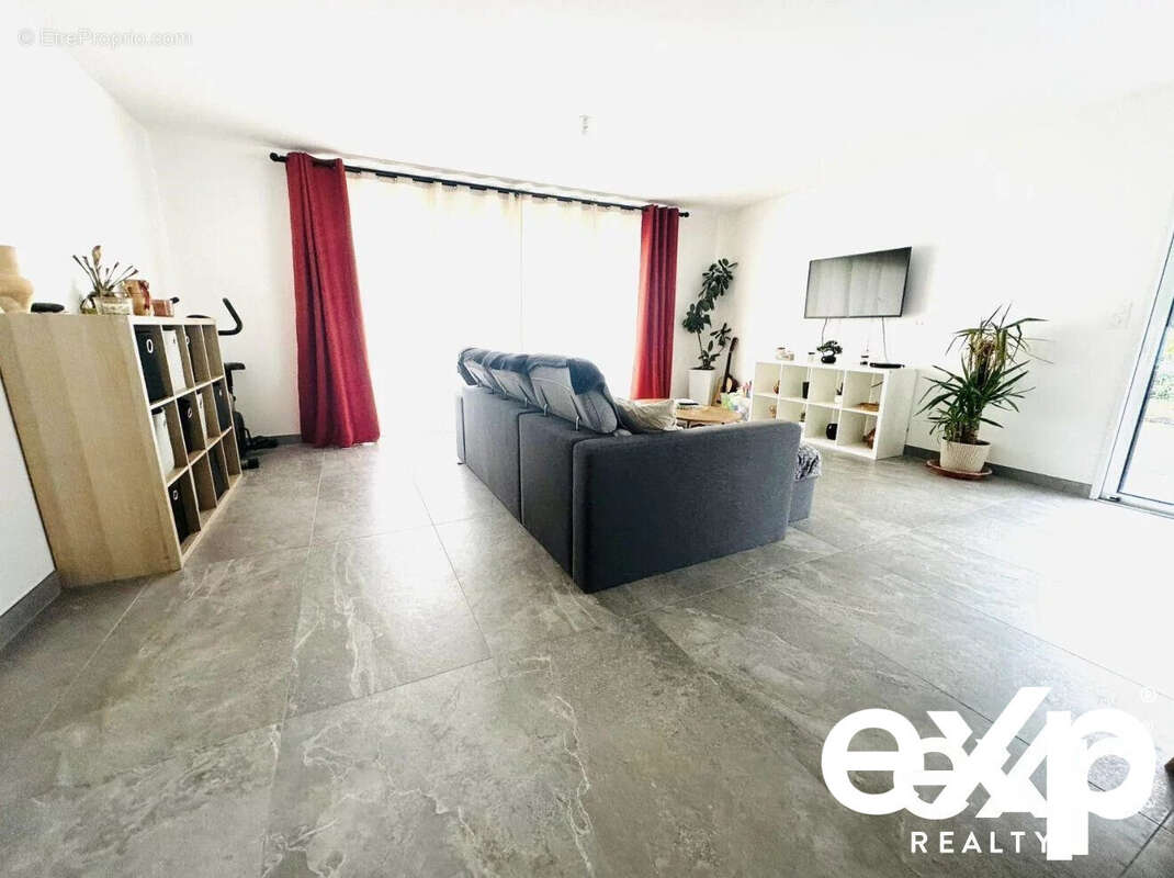 Maison à LA MEZIERE