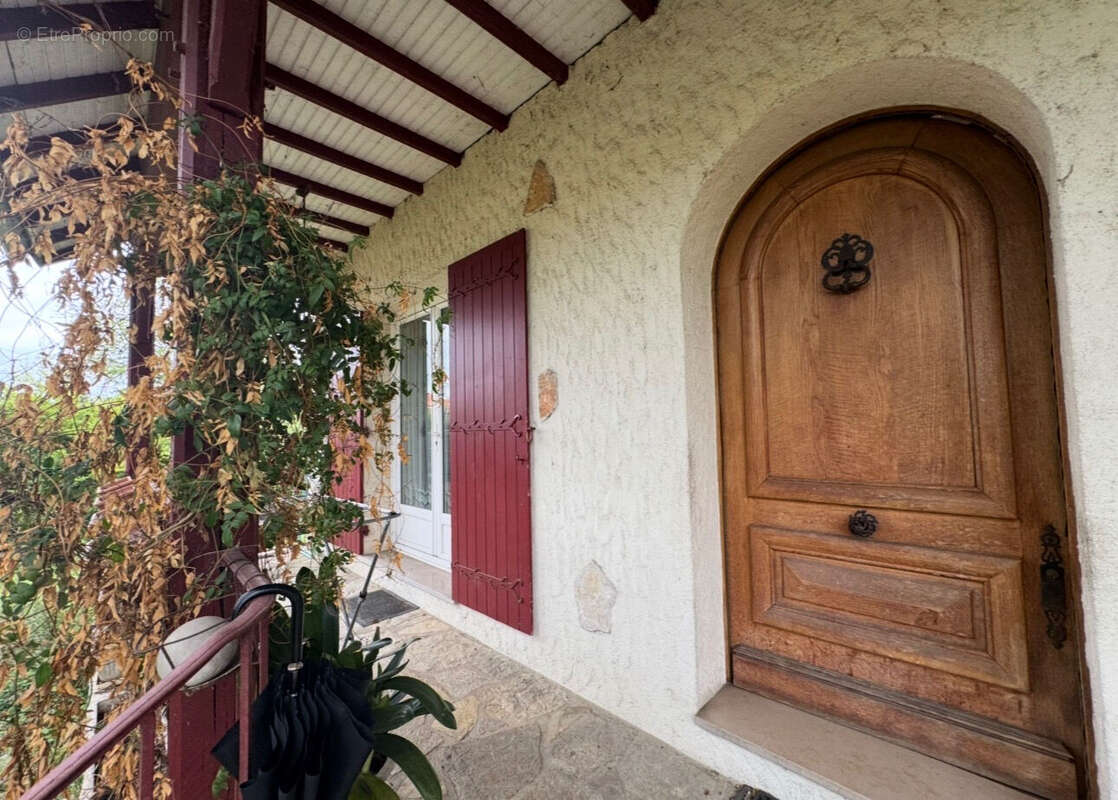 Maison à TOCANE-SAINT-APRE