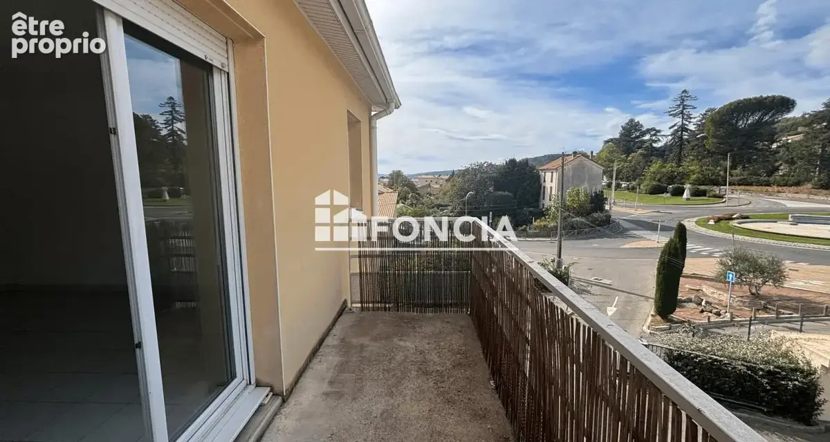Digne, appartement T2 avec balcon et parking privatif - photo 2