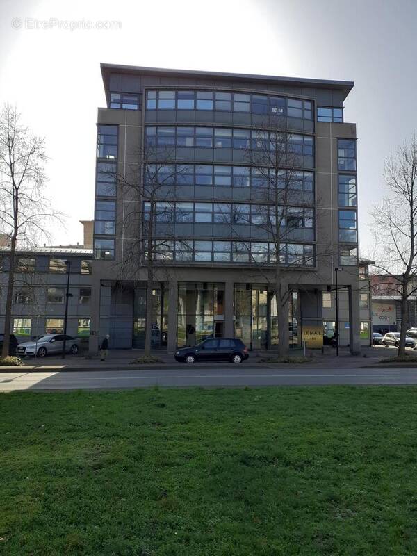 Photo 1 - Commerce à SAINT-CHAMOND