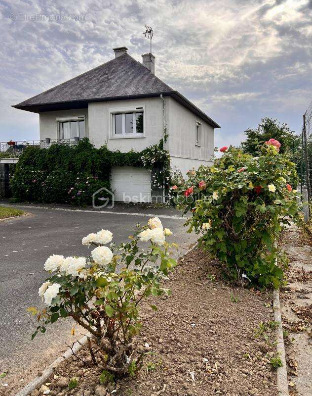 Maison à BREHAL