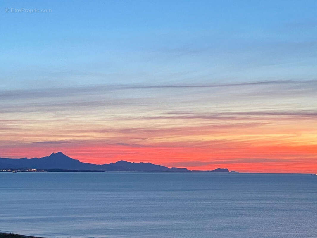 Appartement à ESTIVAREILLES
