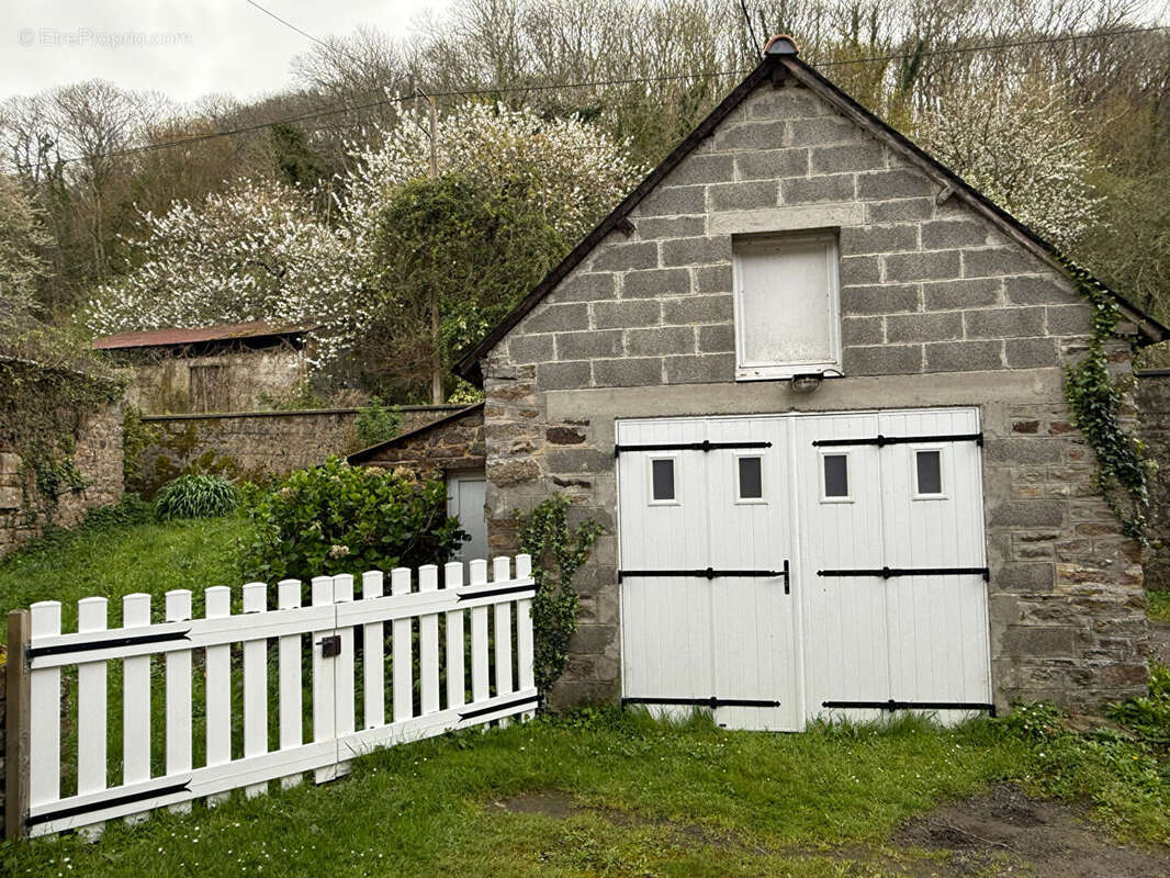 Maison à SAINT-MARCAN
