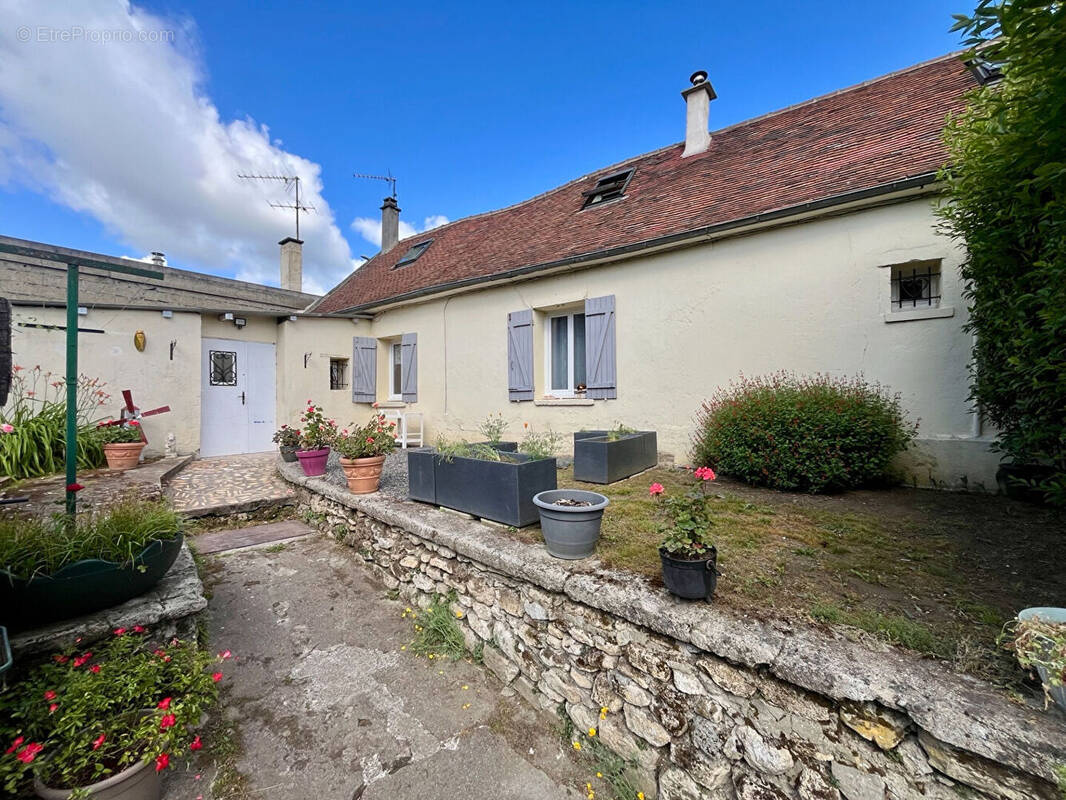 Maison à ANGY