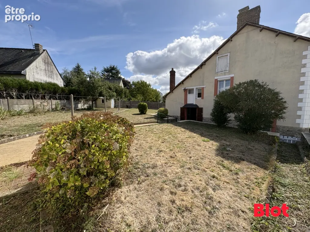 Maison à CHEVAIGNE