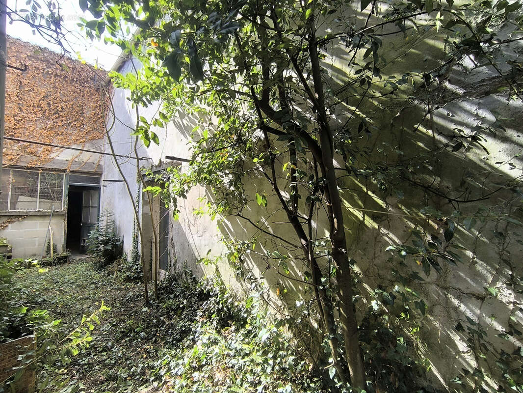 Maison à ROMENY-SUR-MARNE