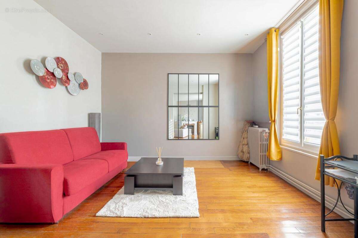 Maison à MONTEREAU-FAULT-YONNE