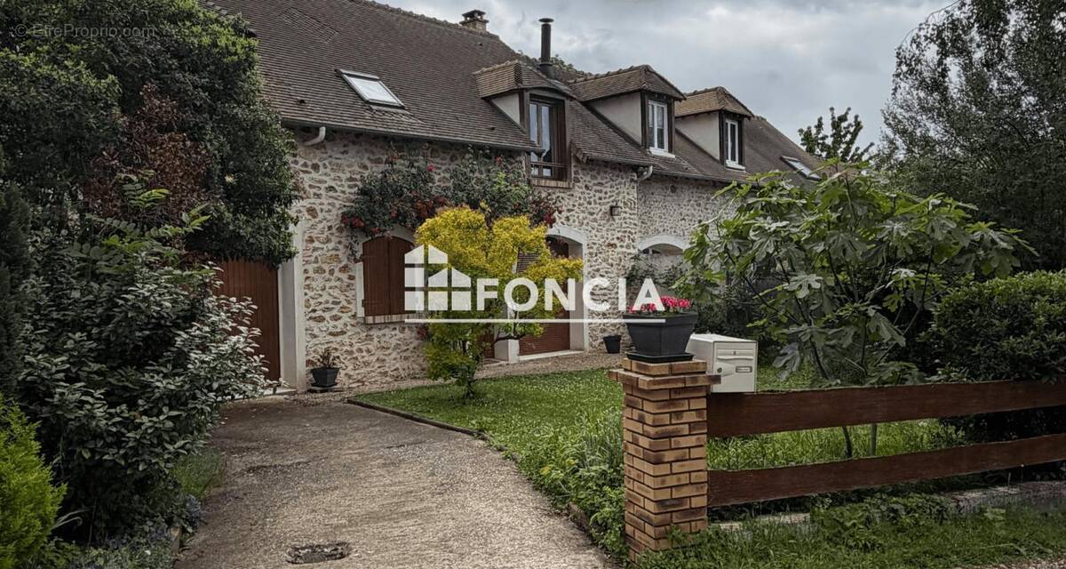 Maison à VERNOUILLET