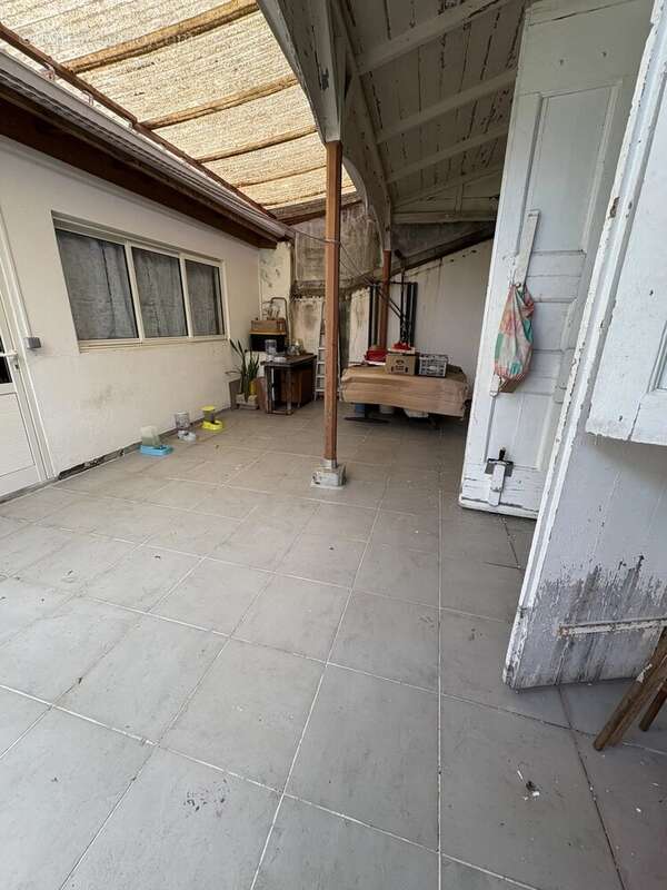 Appartement à POINTE-A-PITRE