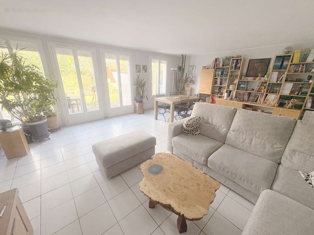 Maison à ERAGNY
