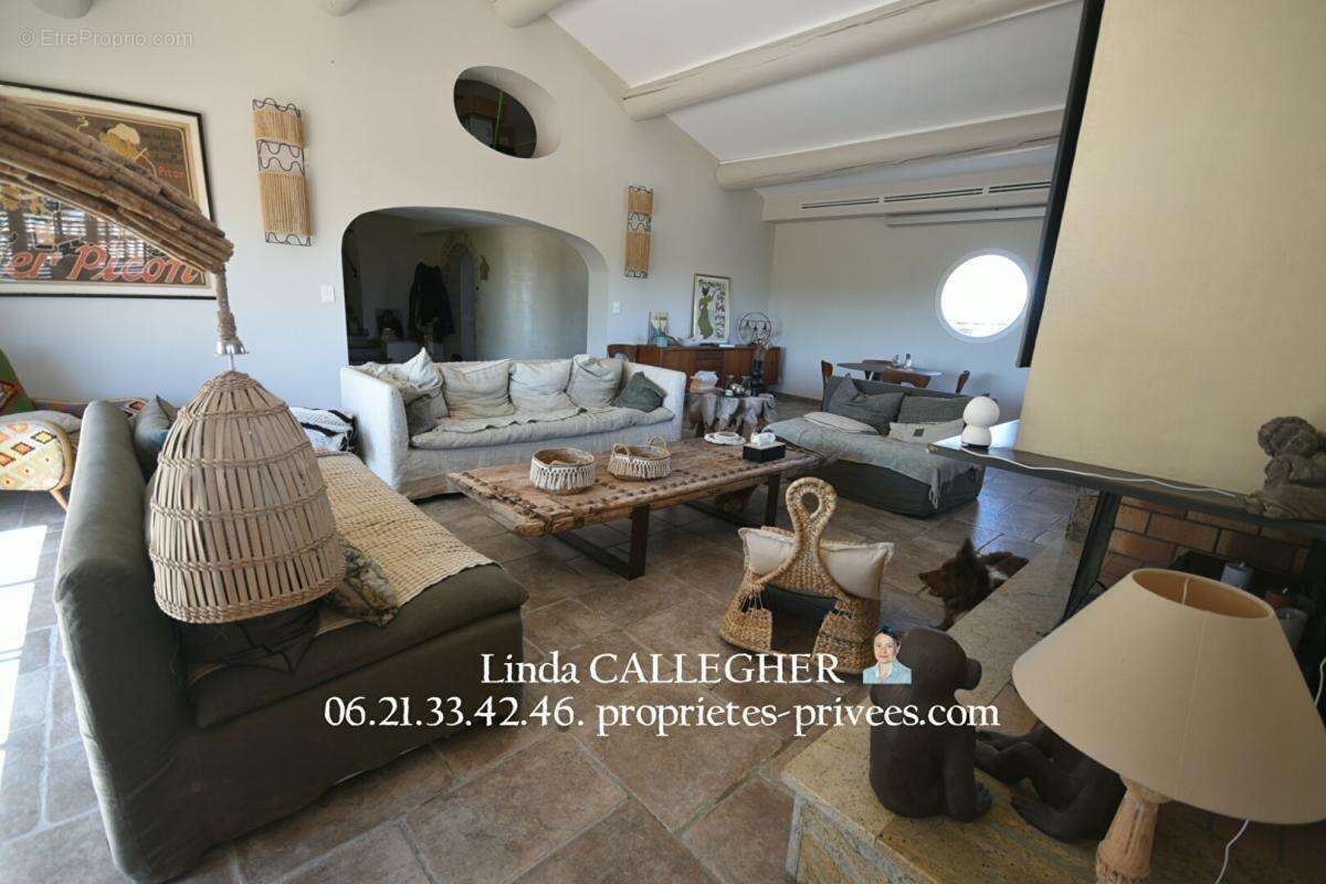 Villa 350m2 dont 9 pièces avec piscine et appartement en annexe - photo 2