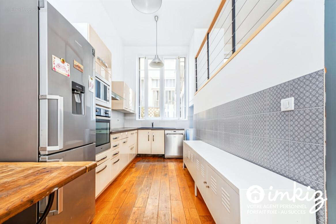 Appart style loft dans le quartier des artistes. - photo 6