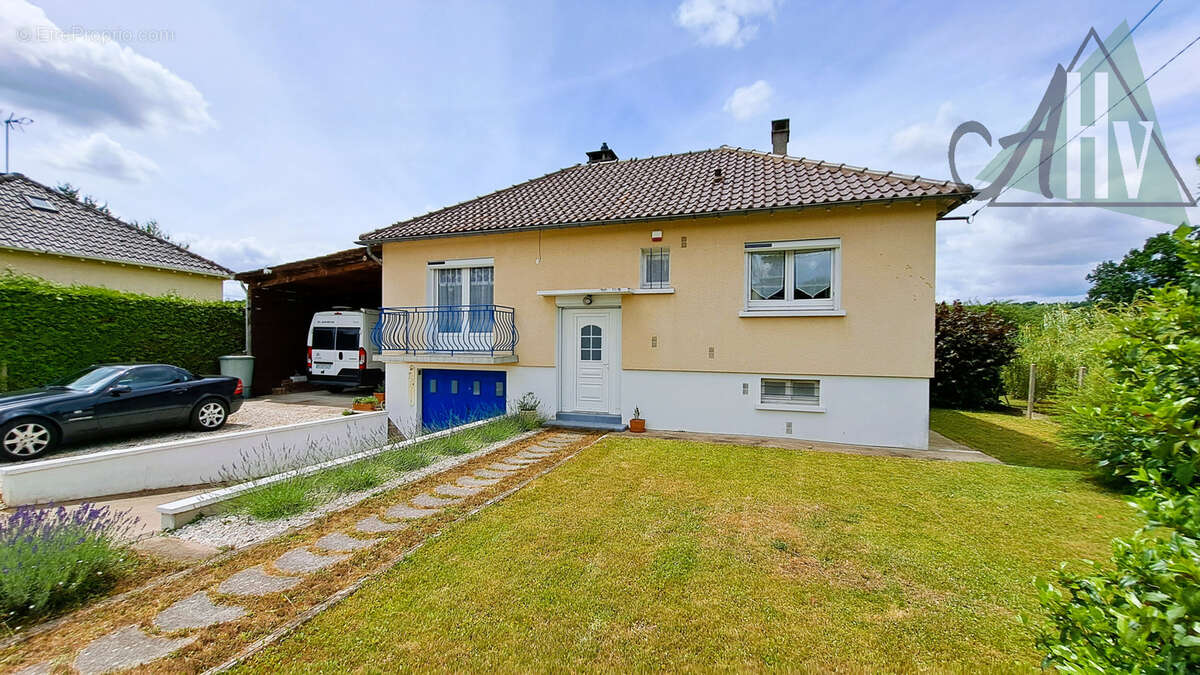 Villeneuve sur Yonne (89) - Pavillon de 107 m2 avec 3 chambres, belle véranda, sur sous-sol avec garage et bea - photo 2