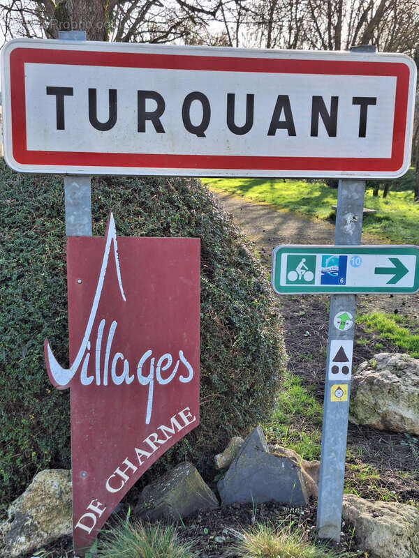 Maison à TURQUANT