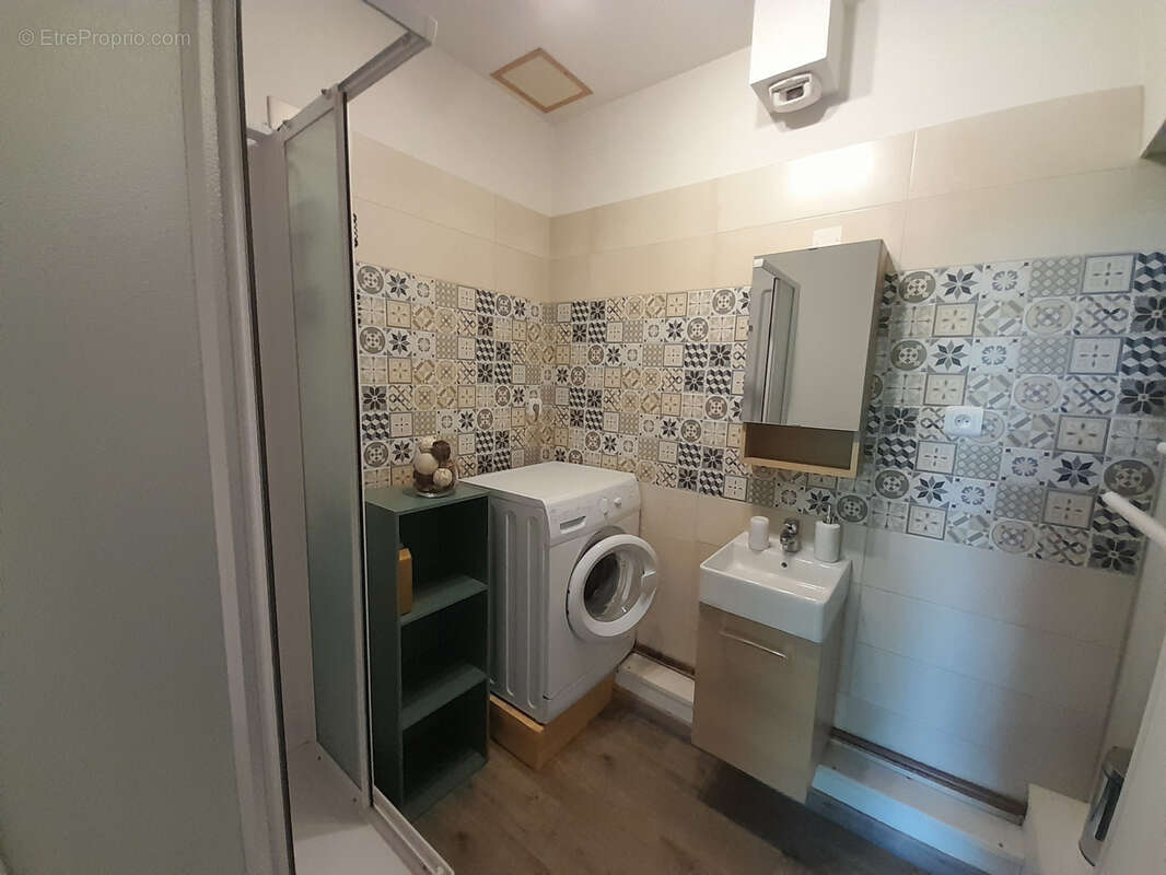 Maison à POUEYFERRE