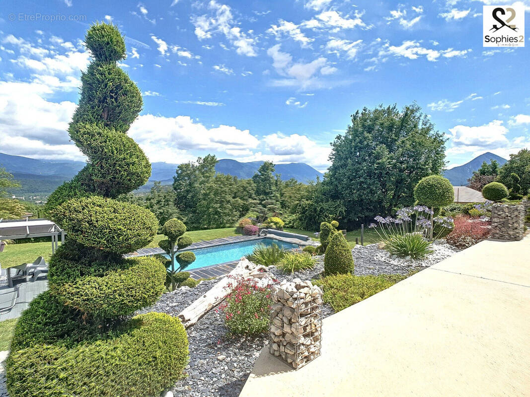 Maison à CLAIX