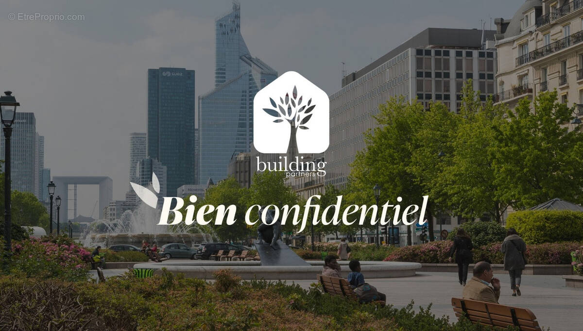 Appartement à COURBEVOIE