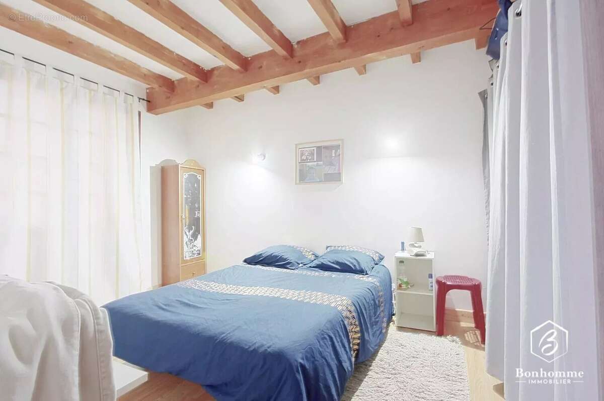 Maison à PORTETS